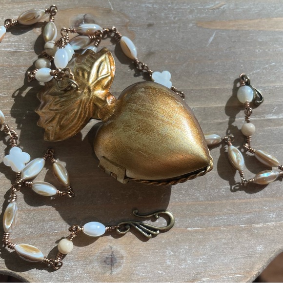 French Reliquary Inspired Sacred Heart Brocante Charlotte antique Limited qty - Picture 4 of 15
